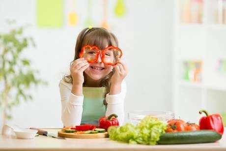 Vício alimentar tem relação com comidas ultraprocessadas