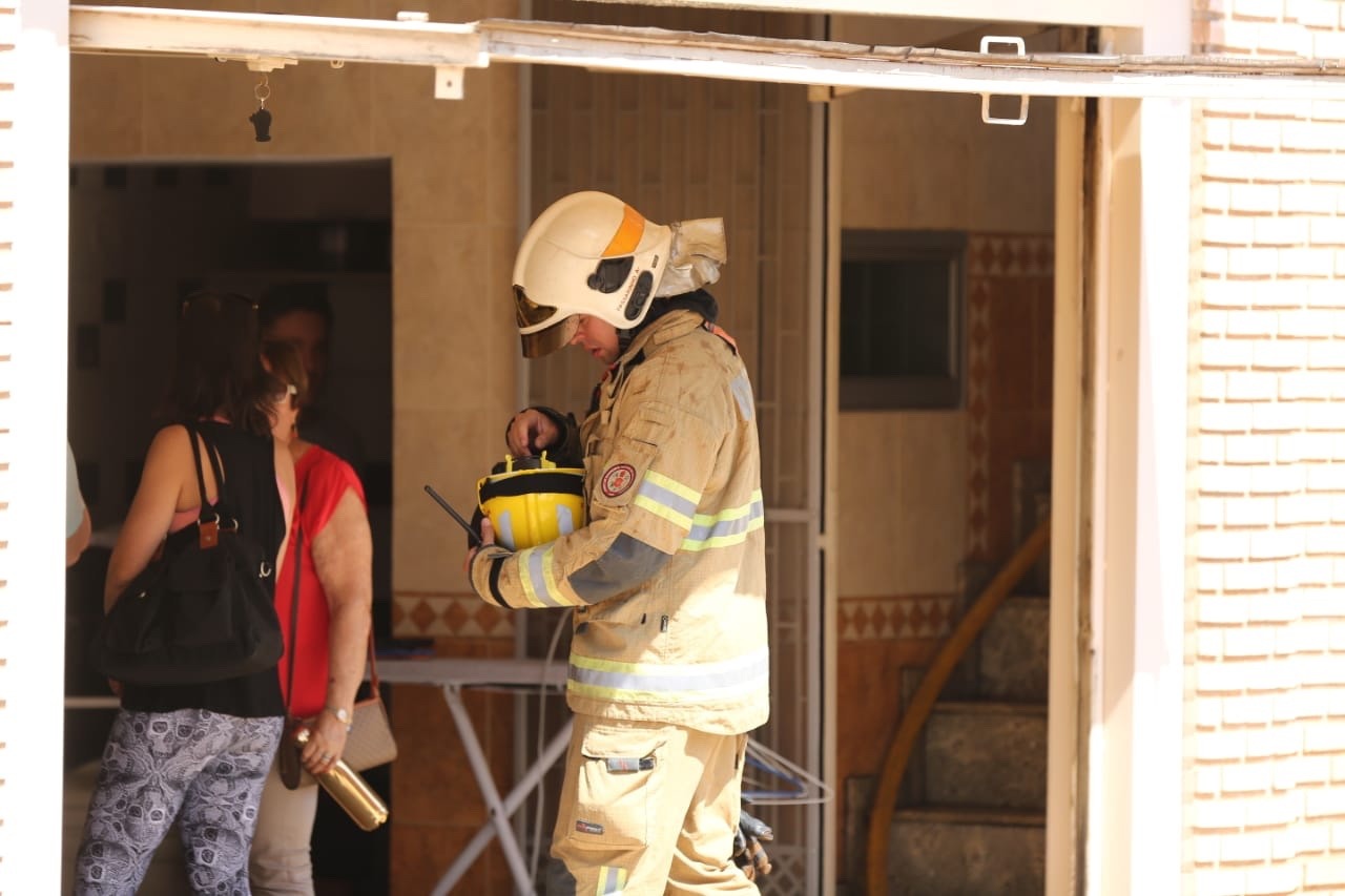 Incêndio atinge casa e assusta moradores da Asa Sul