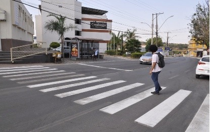 Detran revitaliza 167 faixas de pedestres neste fim de semana