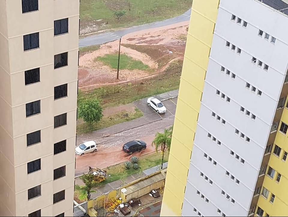 Após transtornos, Inmet faz novo alerta para chuva intensa no DF