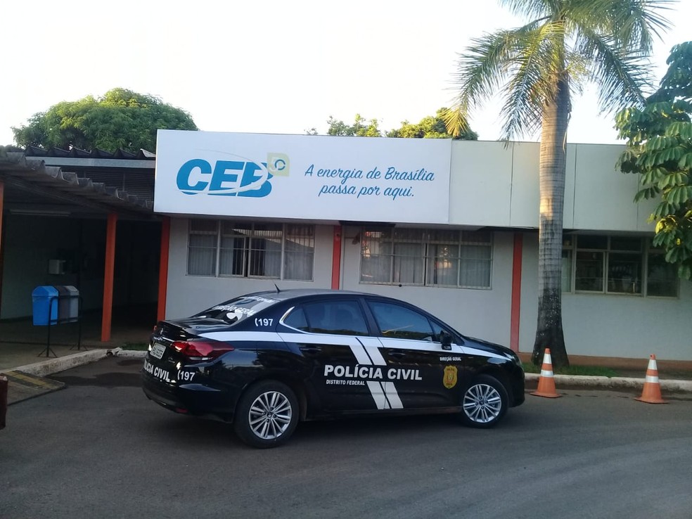 Servidores da CEB são investigados por cobrar propina em troca do fornecimento de energia no DF