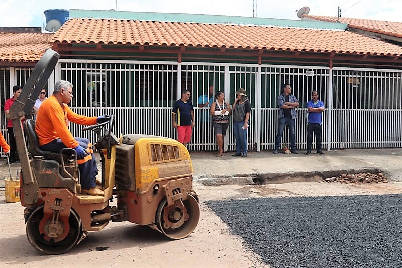 Ação no Gama prioriza recapeamento asfáltico