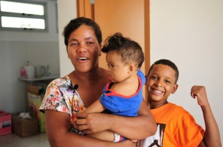 Natal de casa nova: GDF entrega 132 moradias