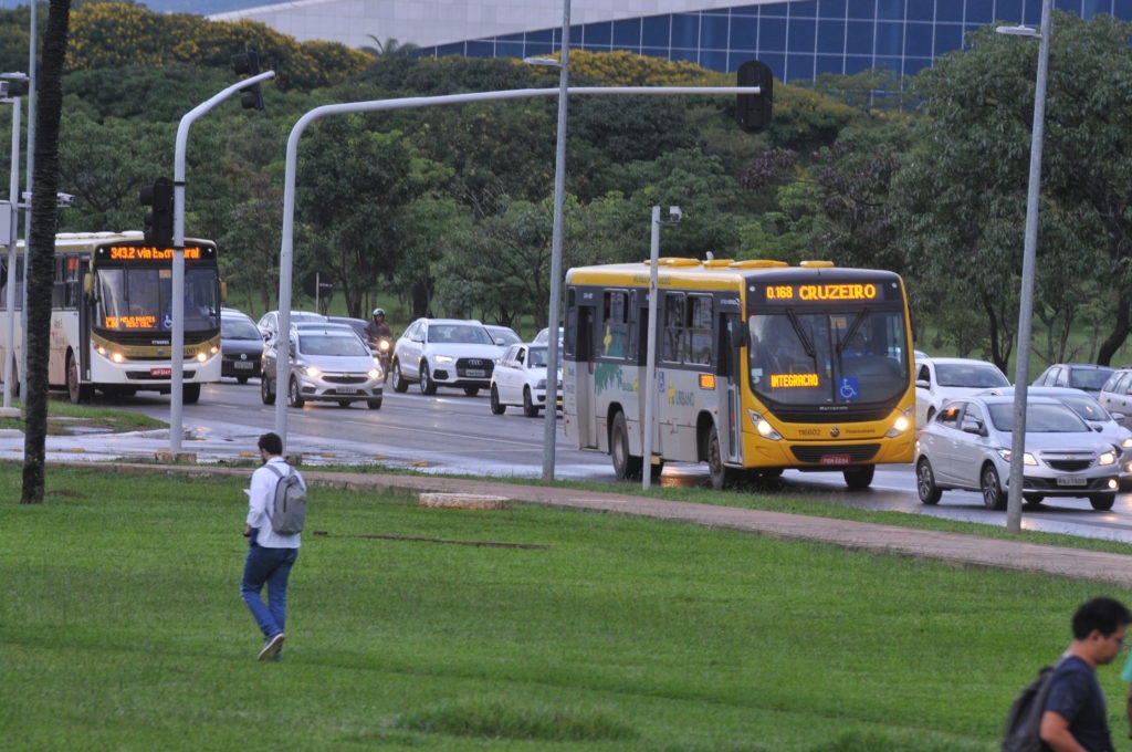 AUMENTO | GDF reajusta tarifa de transporte abaixo da inflação