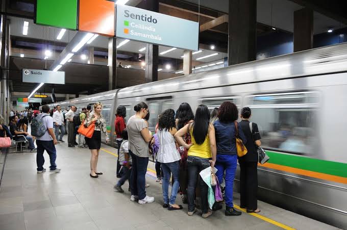 Metrô funcionará em horário especial durante paralisação