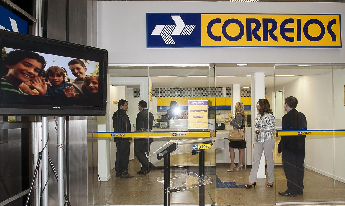 Correios lançam opção de entrega de encomendas no vizinho