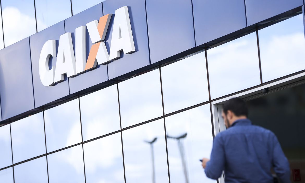 Caixa terá crédito para pequena empresa com juros de 1,25% mais Selic