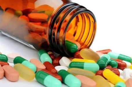 Após suspensão, governo autoriza reajuste de até 5,2% no preço de remédios