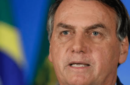 Bolsonaro defende abertura do comércio