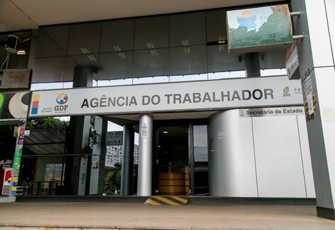 Agências do Trabalhador oferecem 550 vagas para vendedor