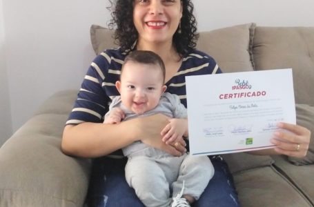 Primeira criança registrada por biometria neonatal em Goiás recebe certificado do Ipasgo