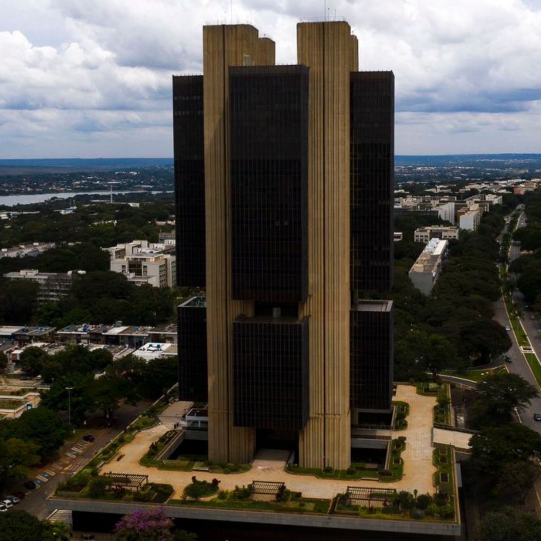 Senado aprova projeto de autonomia do Banco Central