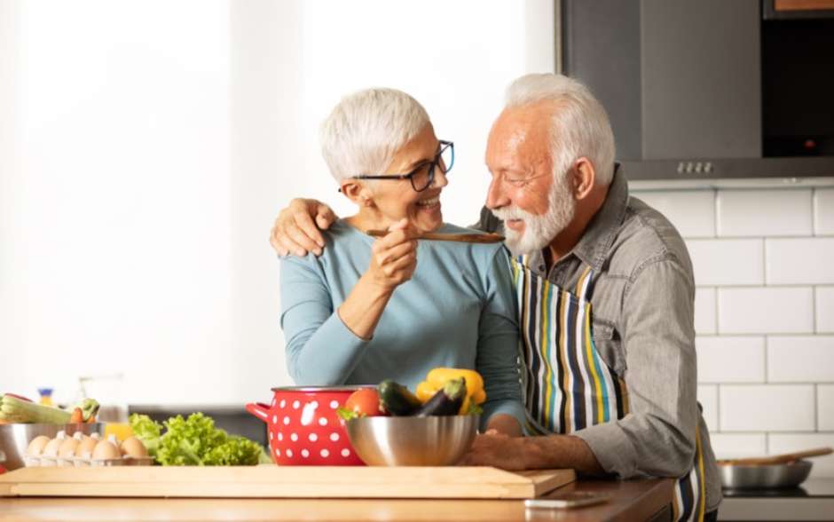 Alimentos para os idosos: saiba como comer bem após os 60 anos