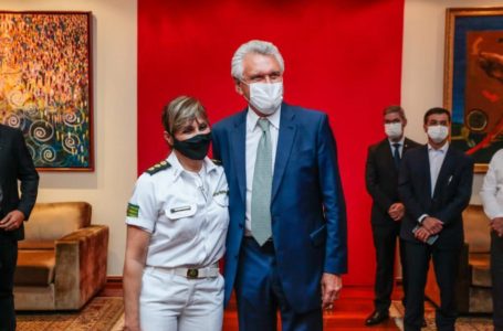 Governador Ronaldo Caiado promove primeira médica ao posto de coronel da PM