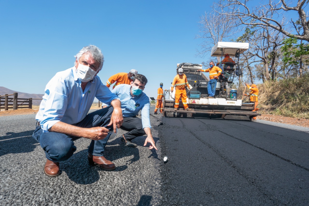 Governo de Goiás vai executar obras em cerca de 1.600 quilômetros de rodovias