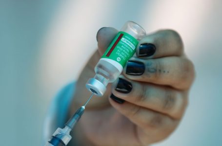 Anvisa recebe pedido de registro definitivo da vacina de Oxford