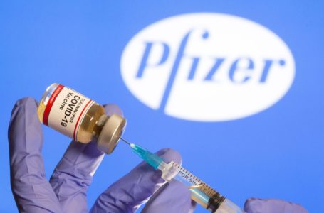 OMS aprova autorização emergencial para vacina da Pfizer