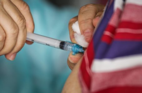 Vacinação no DF é ampliada para os trabalhadores da Saúde