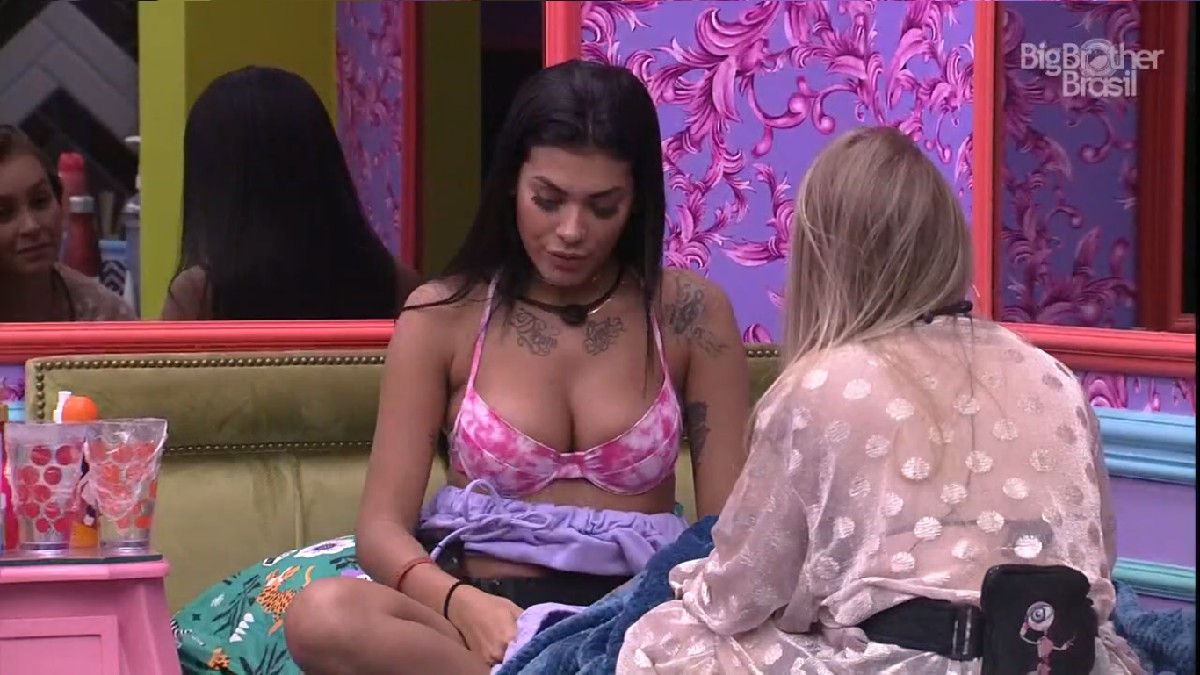 BBB 2021| Pocah pergunta onde Carla Diaz “arrumou pó” e deixa fãs chocados