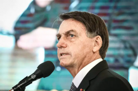 Em ano de eleição, Bolsonaro terá folga no teto para ampliar despesas