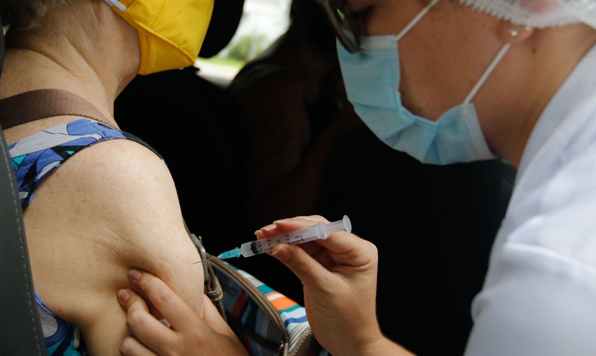 Brasil terá em maio 4 milhões de doses do Covax Facility