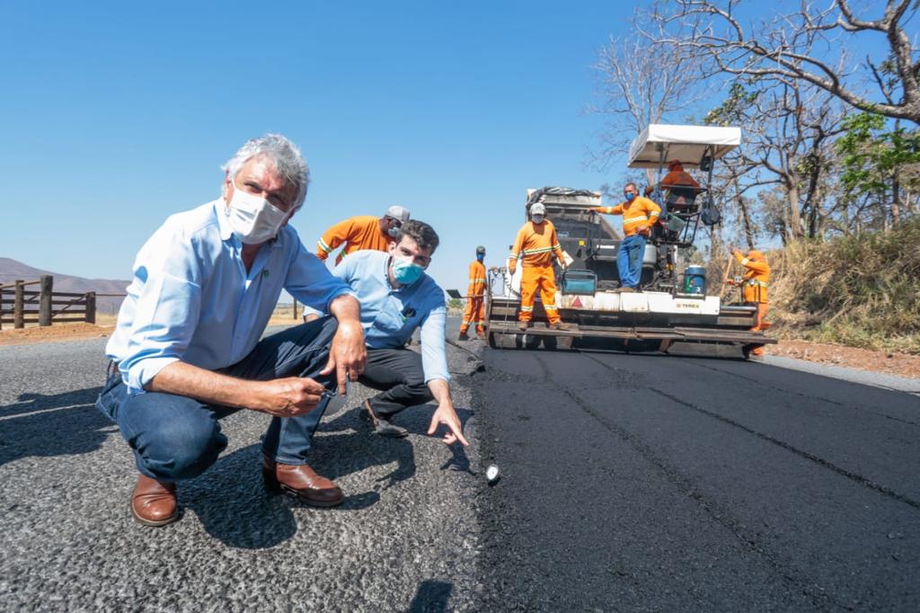 Caiado transforma Goiás em canteiro de obras com R$ 1 bilhão de investimentos até o final de 2021