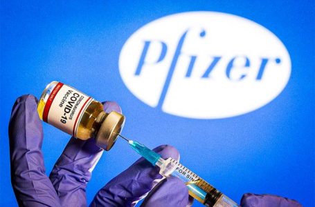Reino Unido aprova vacina da Pfizer para crianças de 12 a 15 anos
