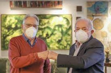 FHC e Lula assinam nota conjunta em apoio a Argentina contra Bolsonaro