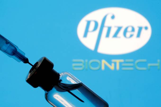 Anvisa autoriza estudo sobre dose de reforço da Pfizer contra covid-19