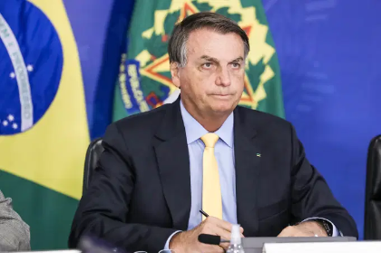 Bolsonaro quer usar reserva da Petrobras para custear vale-gás