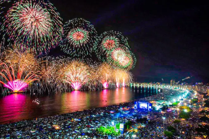 Com vacinação acelerada, Rio prepara festa de Ano Novo e Carnaval