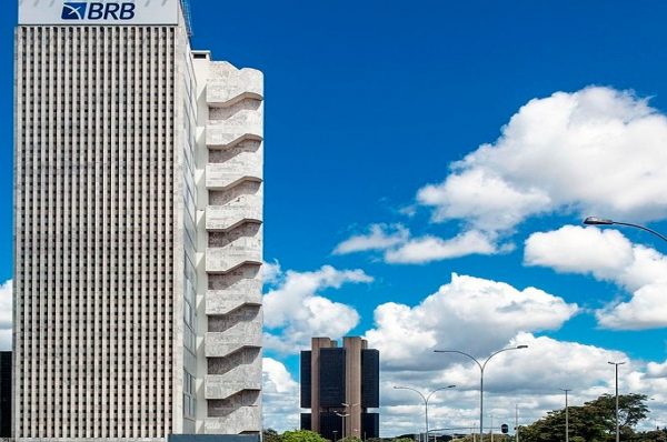 TCDF bloqueia até R$ 2,7 bilhões em bens de ex-dirigentes do BRB por negócios com Banco Master