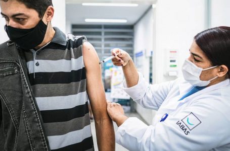 Brasil tem 47,5% da população imunizada com 1ª dose da vacina contra covid