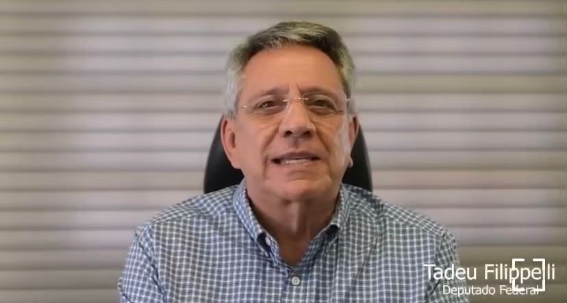 Filippelli comemora reajuste de servidores do GDF