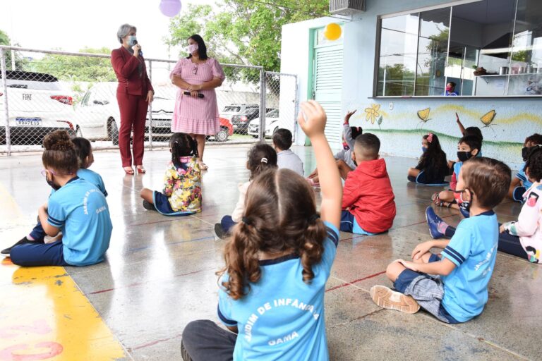 Todos juntos na escola, retomando as atividades