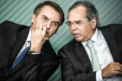 Auxílio Brasil deve começar a ser pago em dez dias, mas dúvidas permanecem