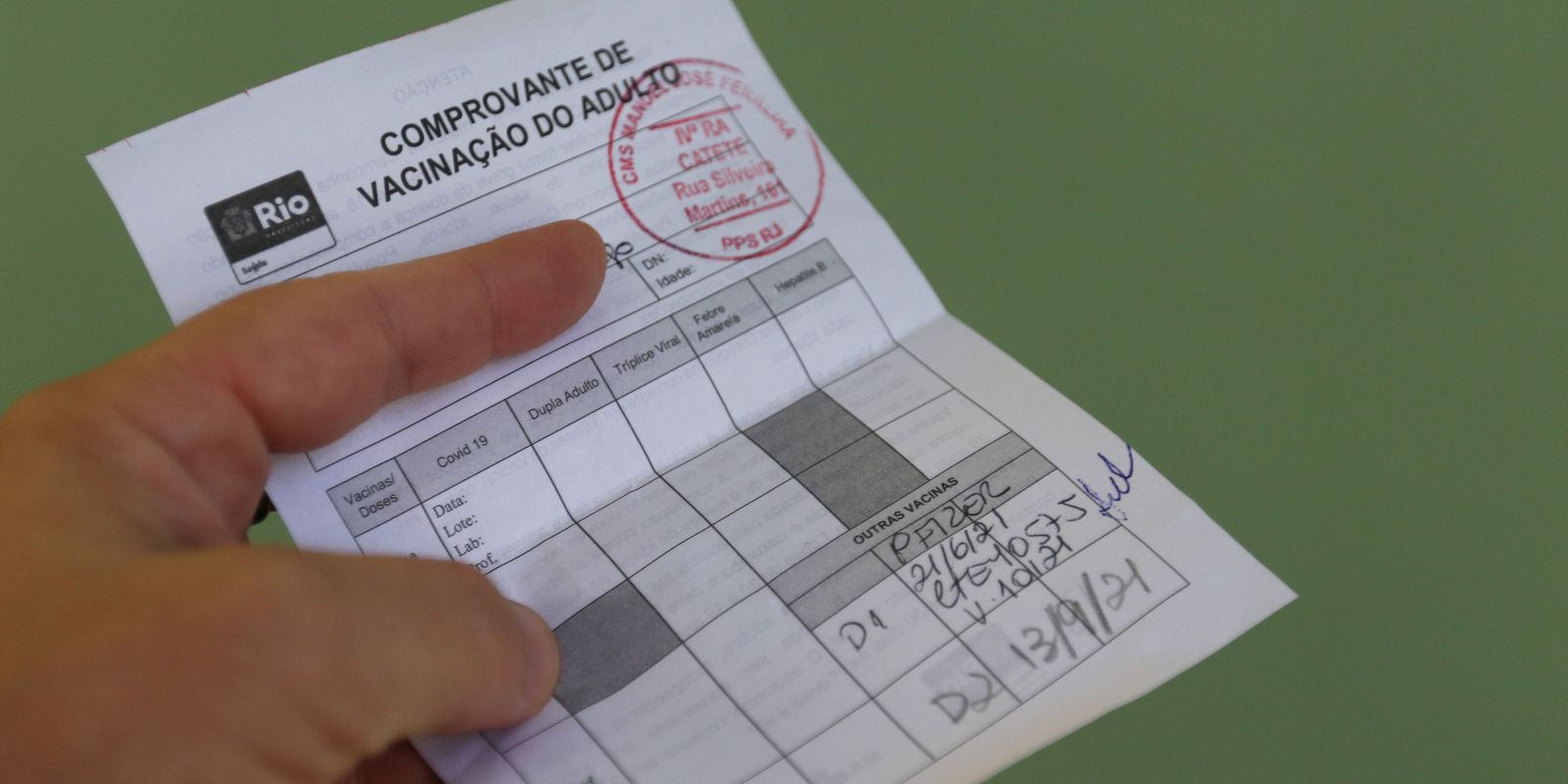 Cartão de vacina será obrigatório em eventos