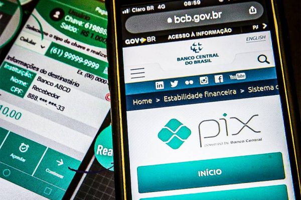 Pix terá novas regras: Banco Central libera automático em conta-salário e cria cobrança híbrida com boleto