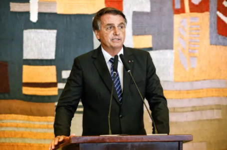Bolsonaro diz que prorrogará desoneração da folha de pagamento