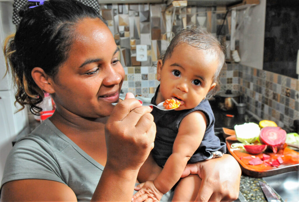 Natal mais feliz e farto para 15 mil famílias carentes