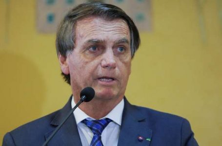 Bolsonaro usa ação do PT para justificar ausência na PF
