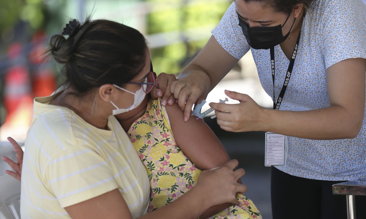DF vacinará crianças contra covid-19 a partir dos 8 anos de idade