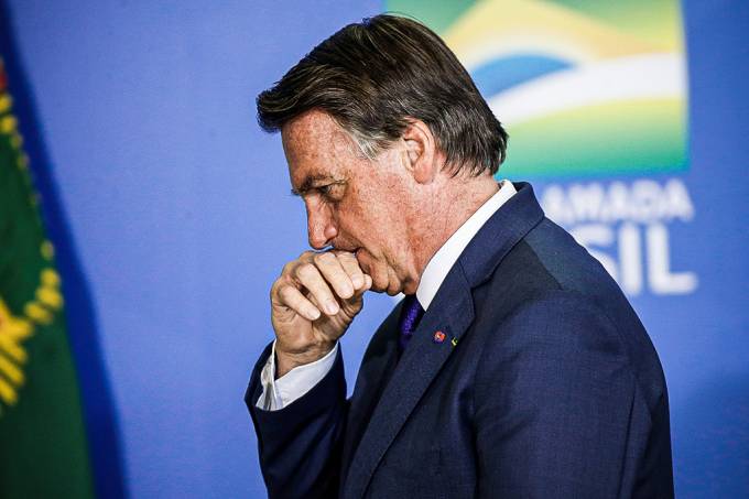 Republicanos se afasta de Bolsonaro e fica dividido entre Moro e Lula