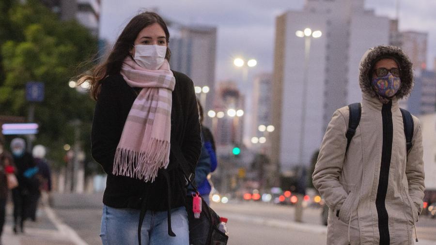 Onda de frio e neve: 5 dicas para economizar na conta de luz