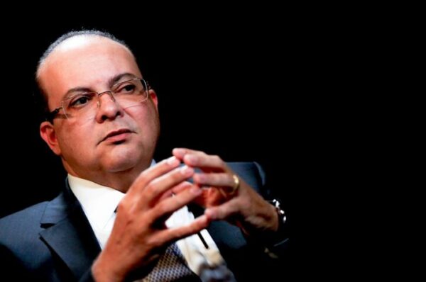 Por falta de provas, pedido de impeachment contra Ibaneis Rocha é arquivado pela CLDF