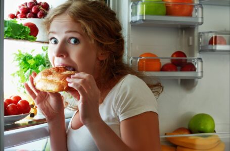 Como controlar o desejo de comer mais carboidratos no frio