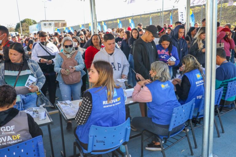 Mais 2,5 mil pessoas ganham novas oportunidades no RenovaDF