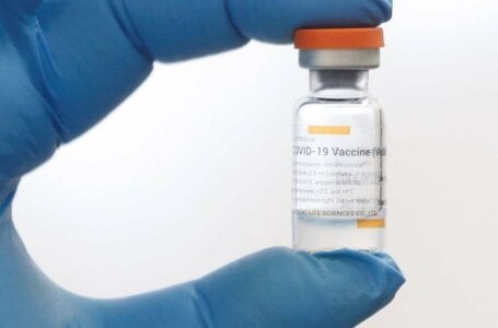 Estoque baixo atrasa início da vacinação para crianças com Coronavac