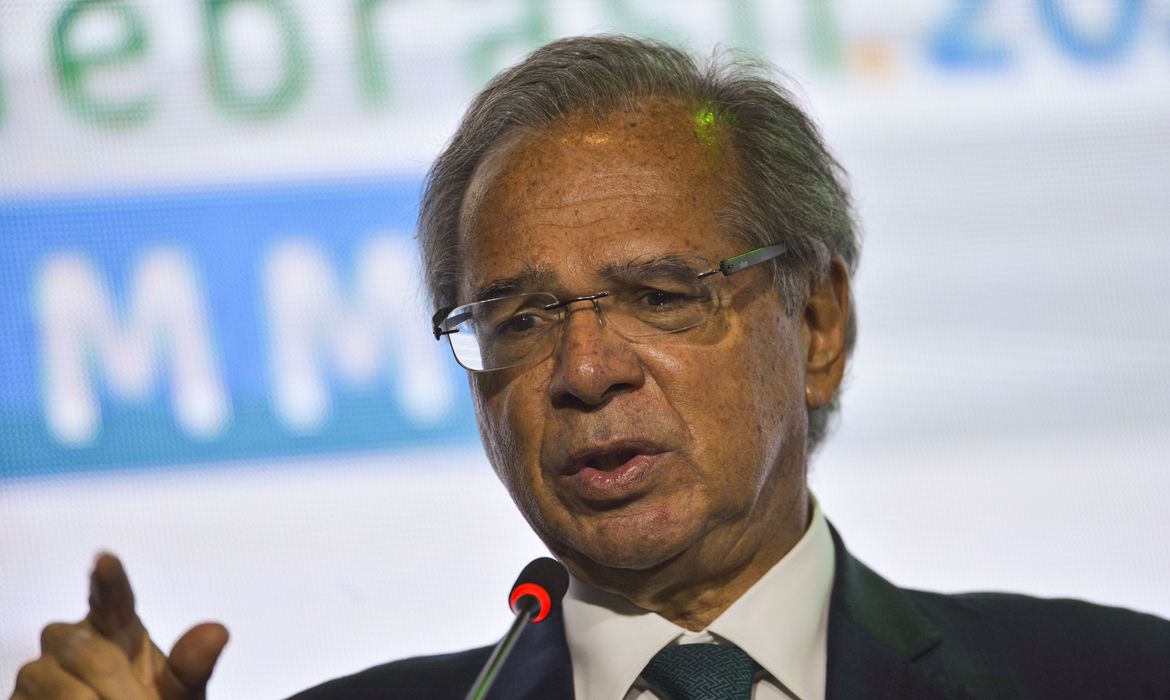 Paulo Guedes defende fim do IPI