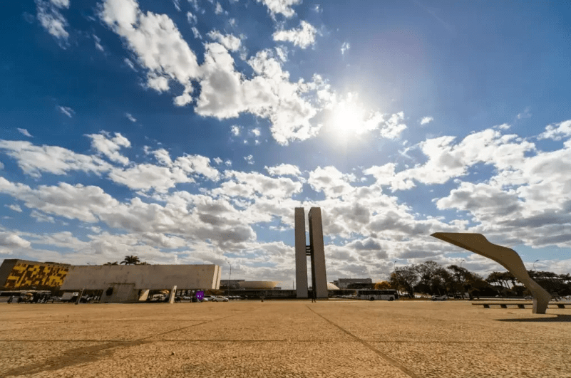 Imprensa internacional vê Brasil dividido após eleições ‘tensas’